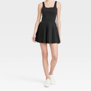 Elegant Black Pleated Skirt